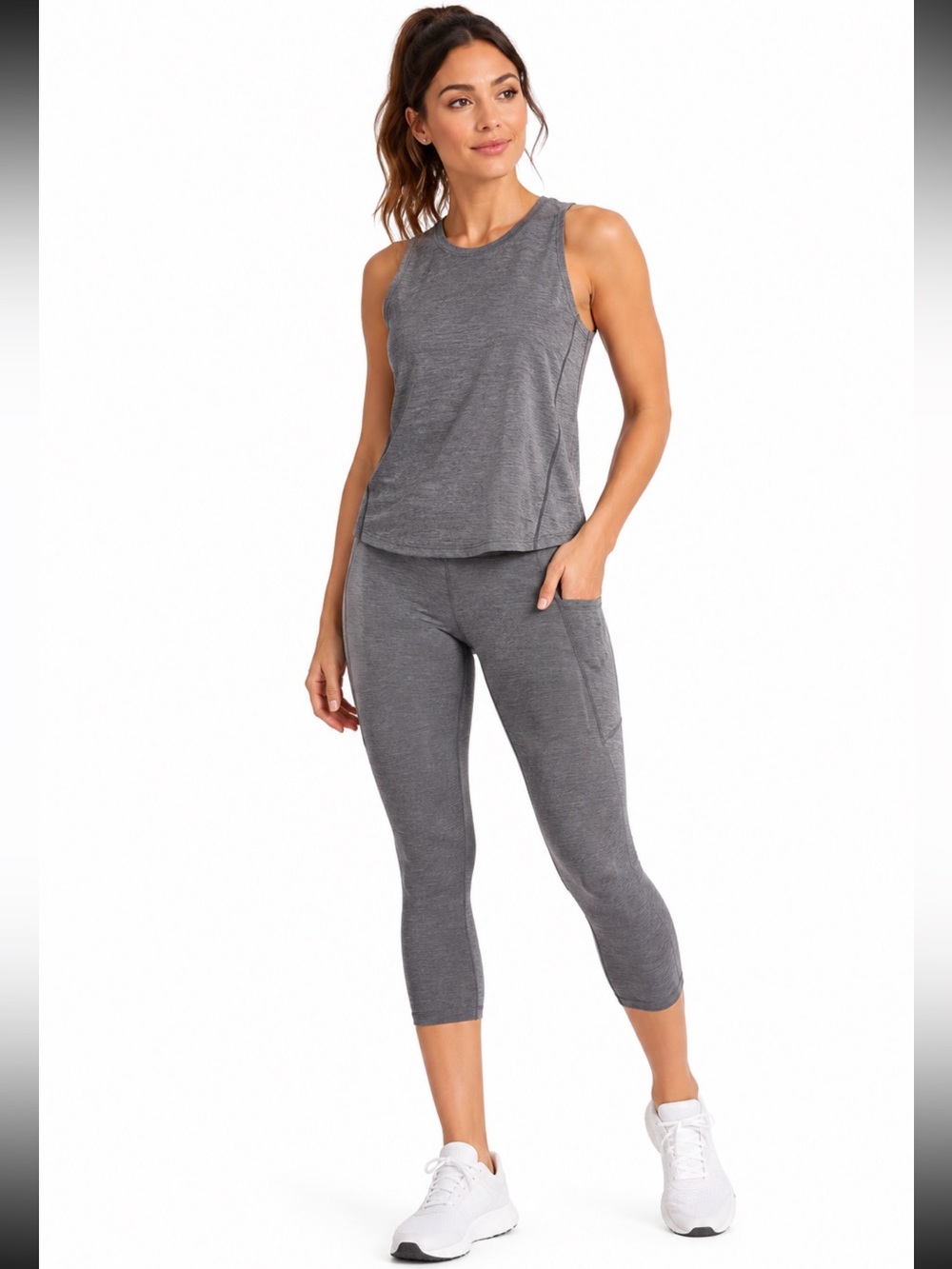 Athleta Ultimate Stash Pocket Capri Leggings Gray Heather Small Mid Rise Workout